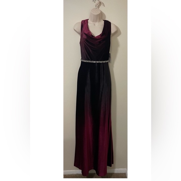 Ignite Velvet Ombre A Line Cowlneck Dress with Beading. Size 6. NWT - Picture 10 of 15